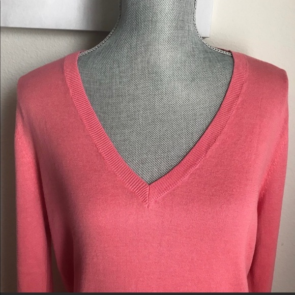 EUC Halogen Coral Tea Rose V-Neck Sweater, Small - Picture 3 of 7